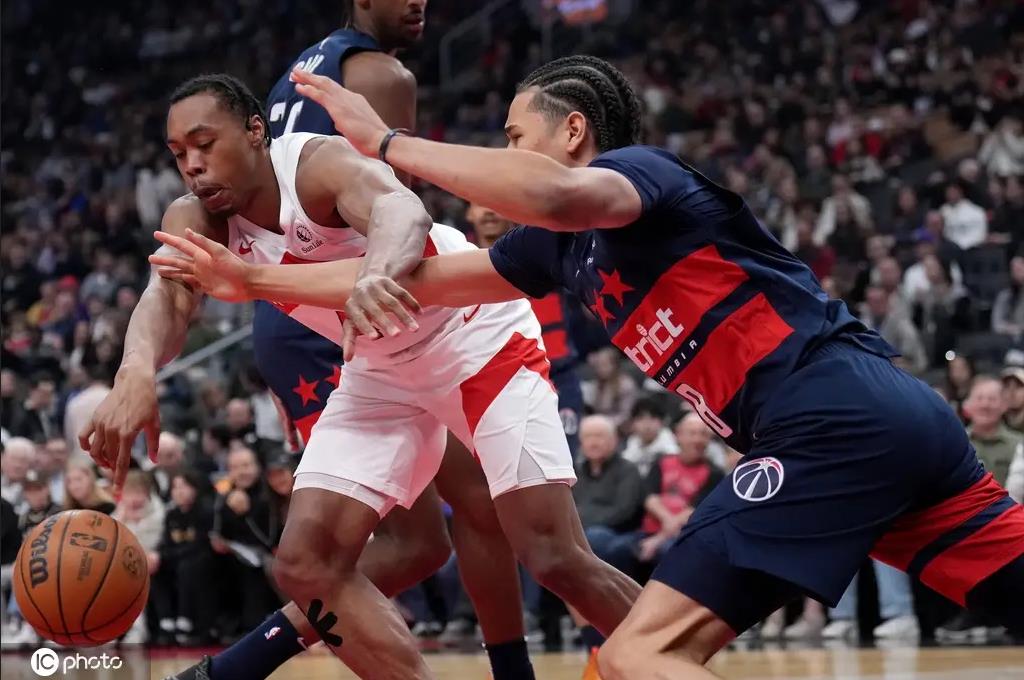 od体育登录入口-猛龙阵容变动大调整，瞄准冲击季后赛的简单介绍