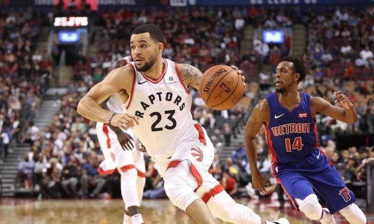 猛龙主场战胜黄蜂,追随东部第一 猛龙主场战胜黄蜂,追随东部第一