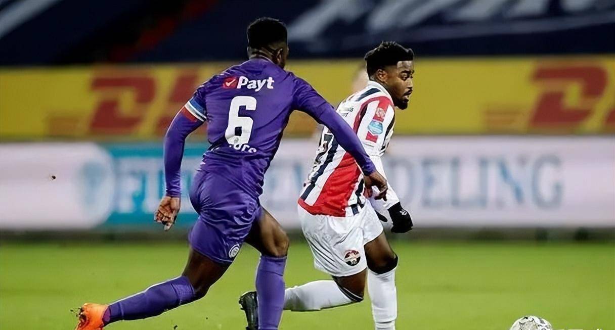 关于汉诺威96主帅对球队未来充满信心，锲而不舍的信息